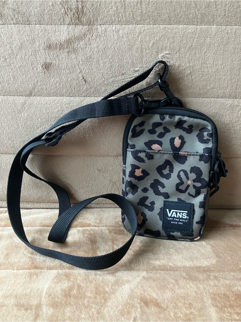 Vans Leopard-Pattern Crossbody Bag - Olive, Black, Tan